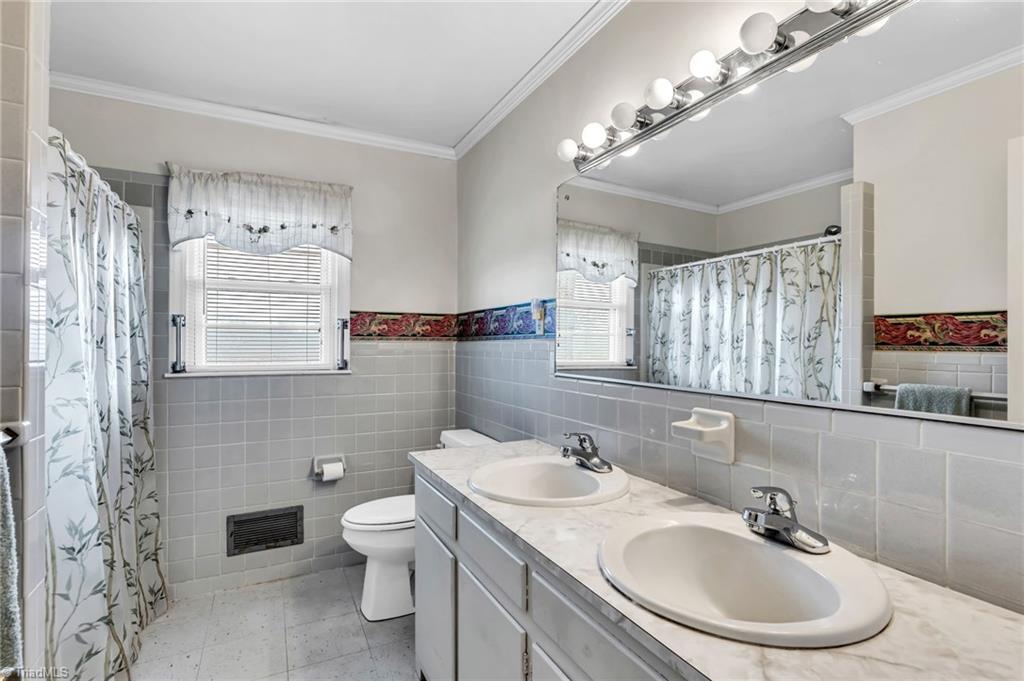 6405 Alamance County Line Road Liberty, NC 27298 - Photo 16 of 27 Gallery Image 16