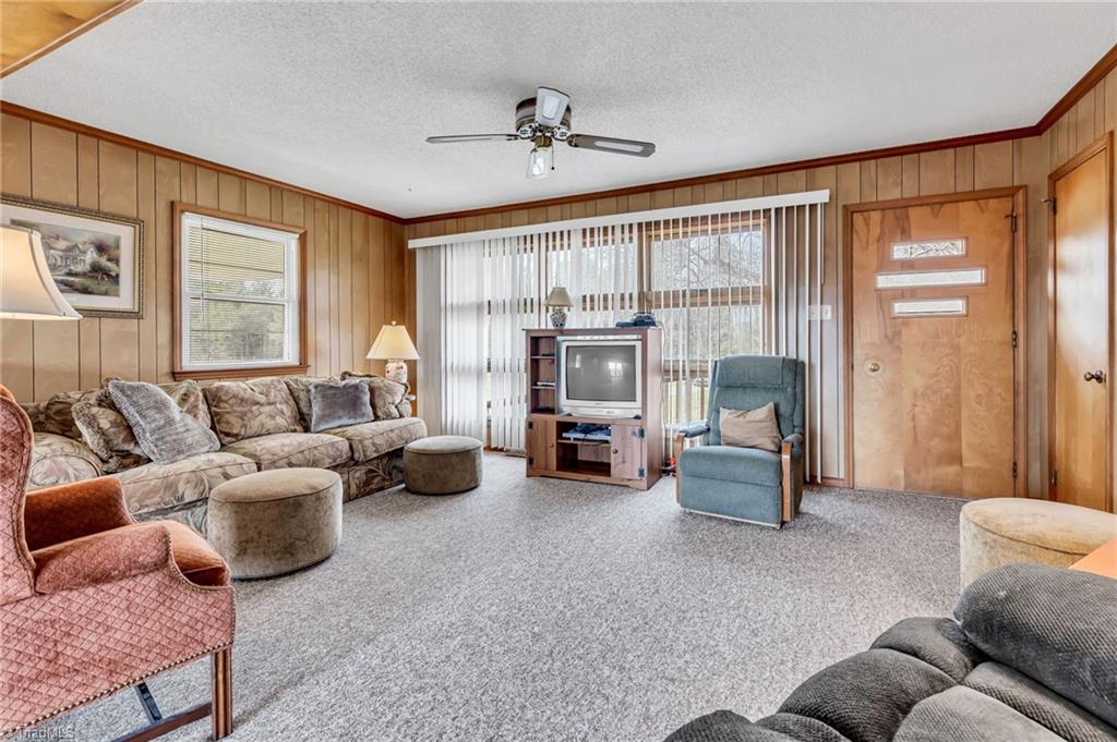 6405 Alamance County Line Road Liberty, NC 27298 - Photo 6 of 27 Gallery Image 6