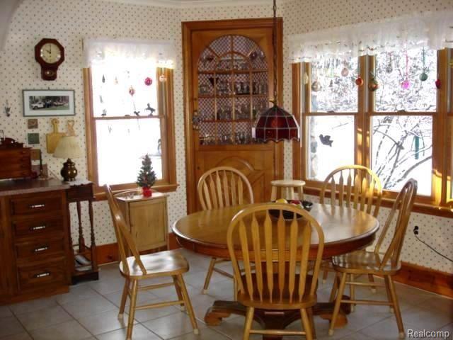 7826 Teahen Road Brighton, MI 48116 - Photo 13 of 25 Eat-In-Kitchen / Great Views