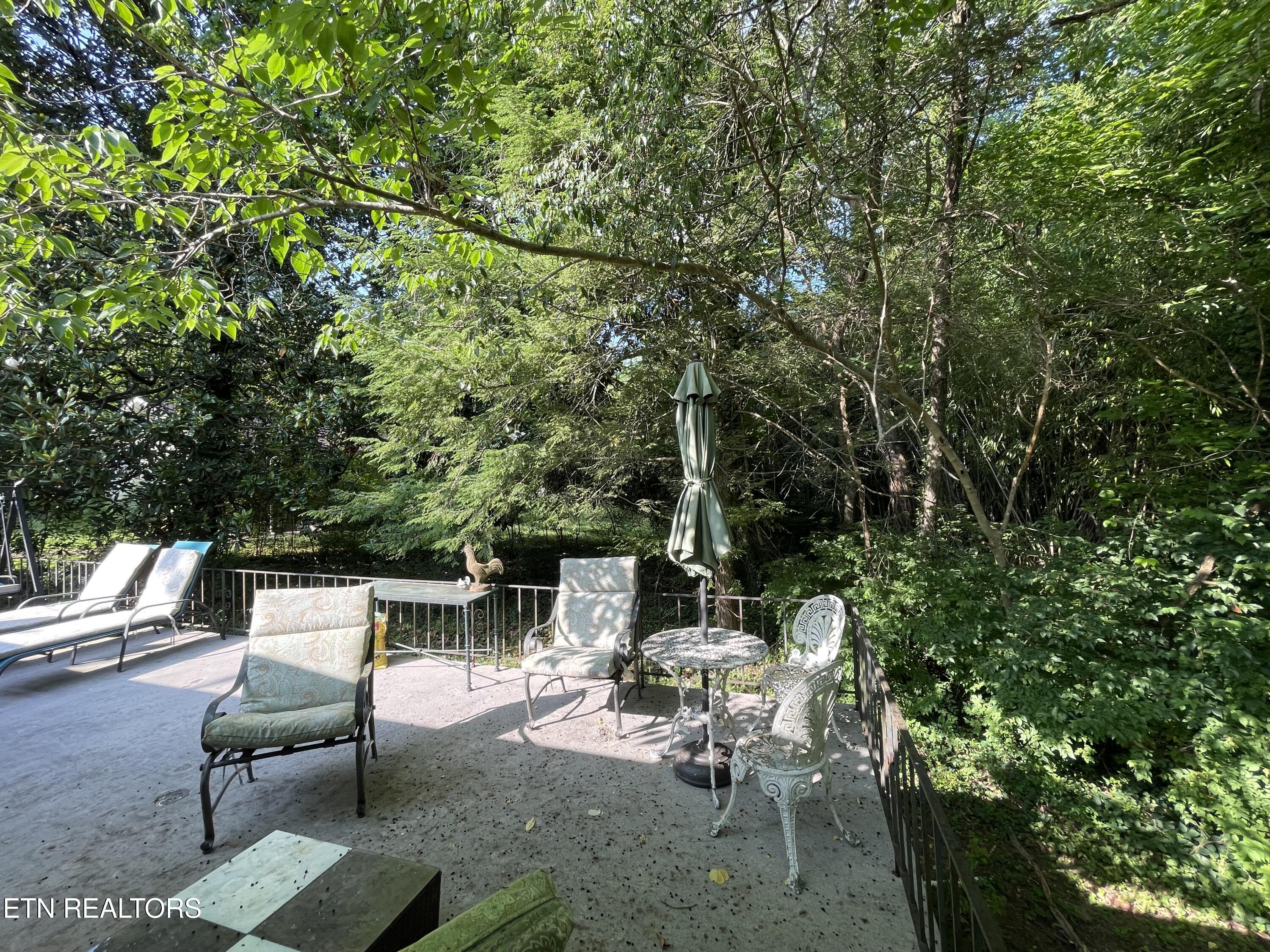 105 East Passmore Lane Oak Ridge, TN 37830 - Photo 24 of 26 IMG_5089
