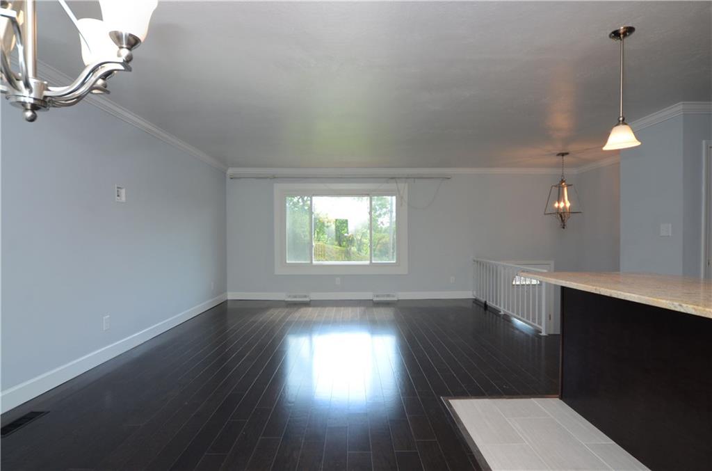 629 Monaca Road Aliquippa, PA 15001 - Photo 4 of 25 Gallery Image 4