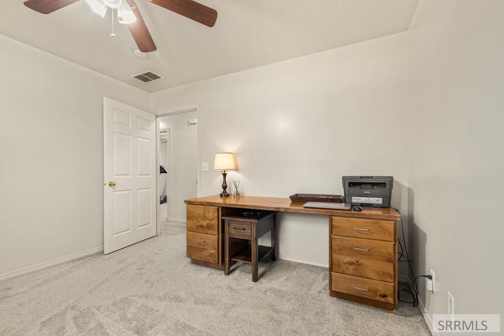 3443 East County Line Road Idaho Falls, ID 83401 - Photo 26 of 43 Bedroom 2