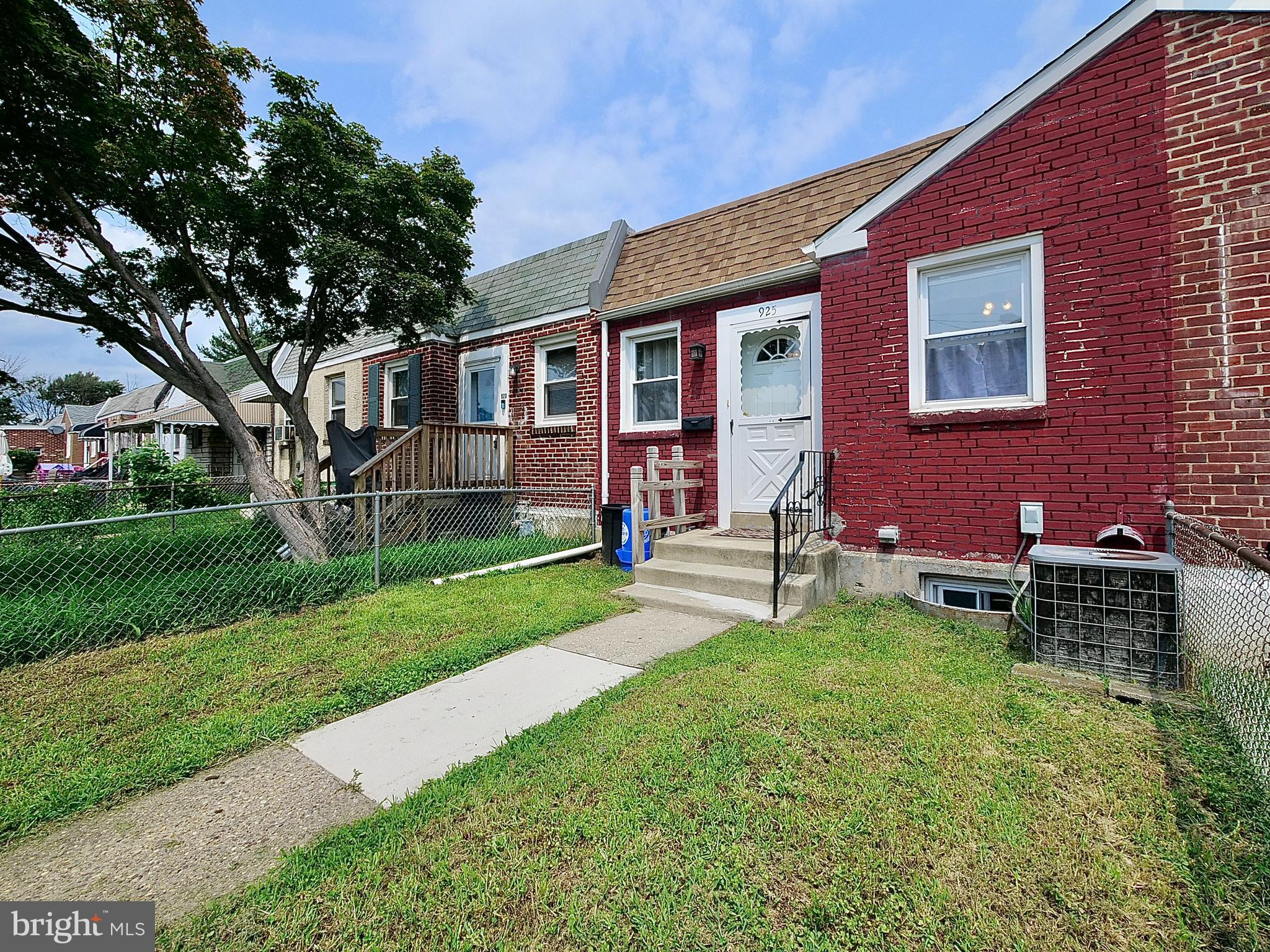925 Barker Road Sharon Hill, PA 19079 - Photo 2 of 27 Gallery Image 2