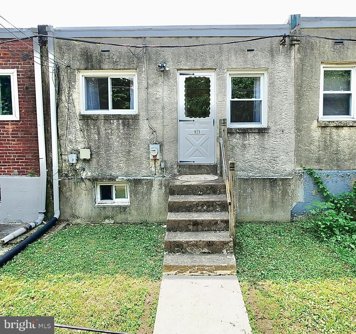 925 Barker Road Sharon Hill, PA 19079 - Photo 27 of 27 Rear of home