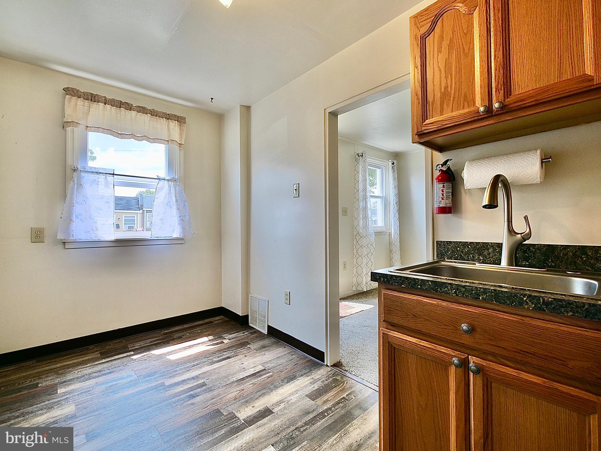 925 Barker Road Sharon Hill, PA 19079 - Photo 10 of 27 Gallery Image 10