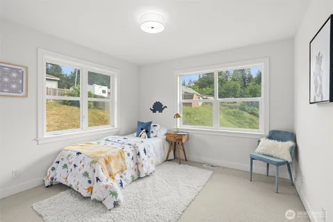 $1,390,000 | 5413 Welfare Avenue Northeast, Bainbridge Island, WA 98110