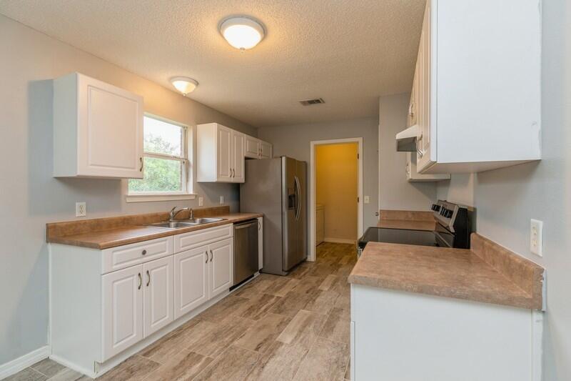 4775 Balboa Road Crestview, FL 32539 - Photo 16 of 50