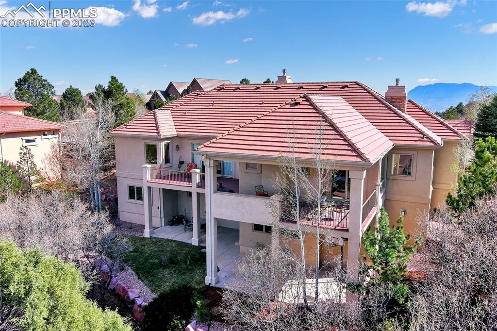 4655 Seton Hall Road Colorado Springs, CO 80918 - Photo 5 of 50 front view of a house with a garden