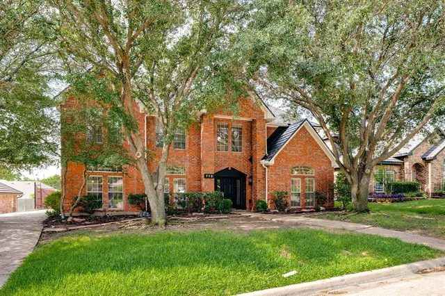 front view of house with a yard