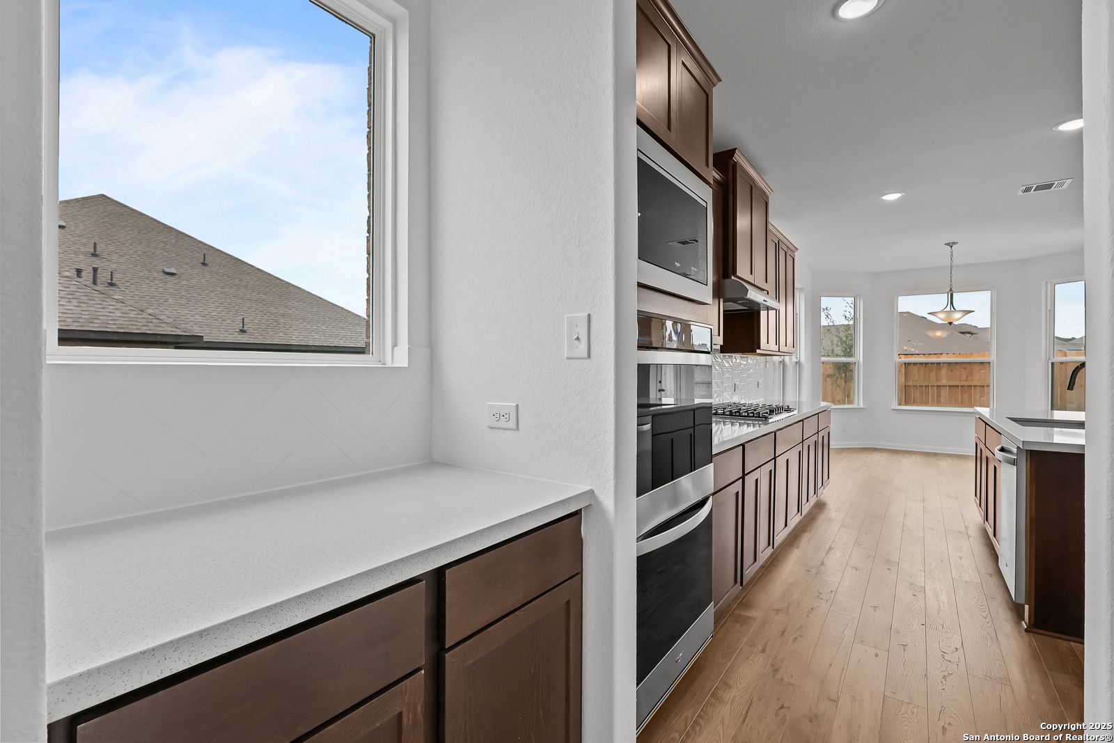 4544 Yoakum Valley Schertz, TX 78108 - Photo 18 of 40