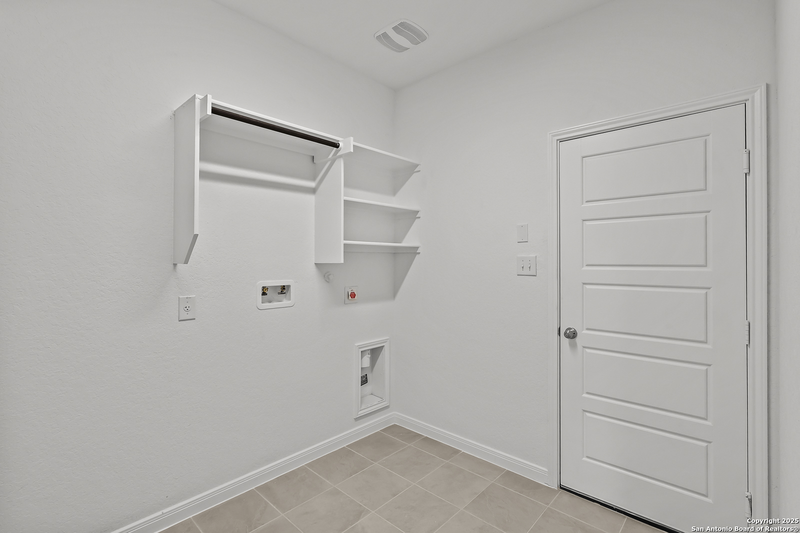 4544 Yoakum Valley Schertz, TX 78108 - Photo 33 of 40