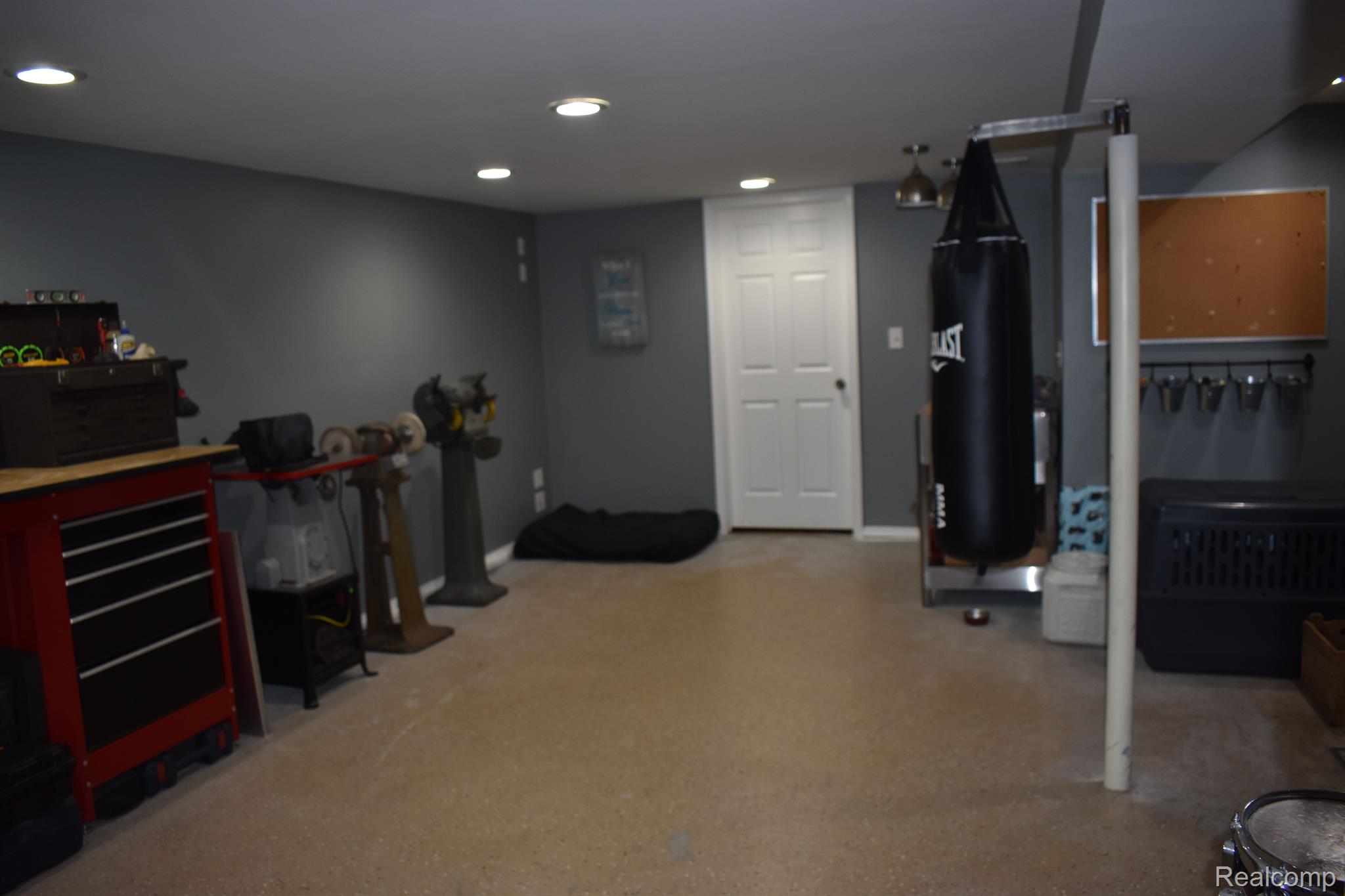 1714 Manse Road Waterford, MI 48328 - Photo 11 of 24 Gallery Image 11