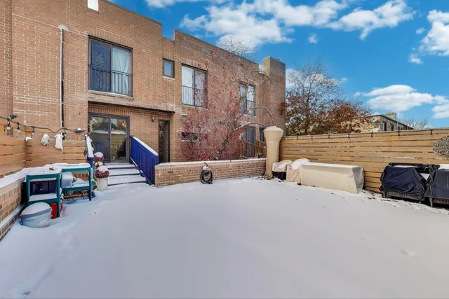 $640,000 | 2235 North Lakewood Avenue, Unit FN, Chicago, IL 60614