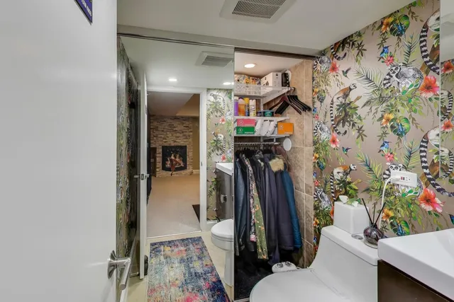 $640,000 | 2235 North Lakewood Avenue, Unit FN, Chicago, IL 60614