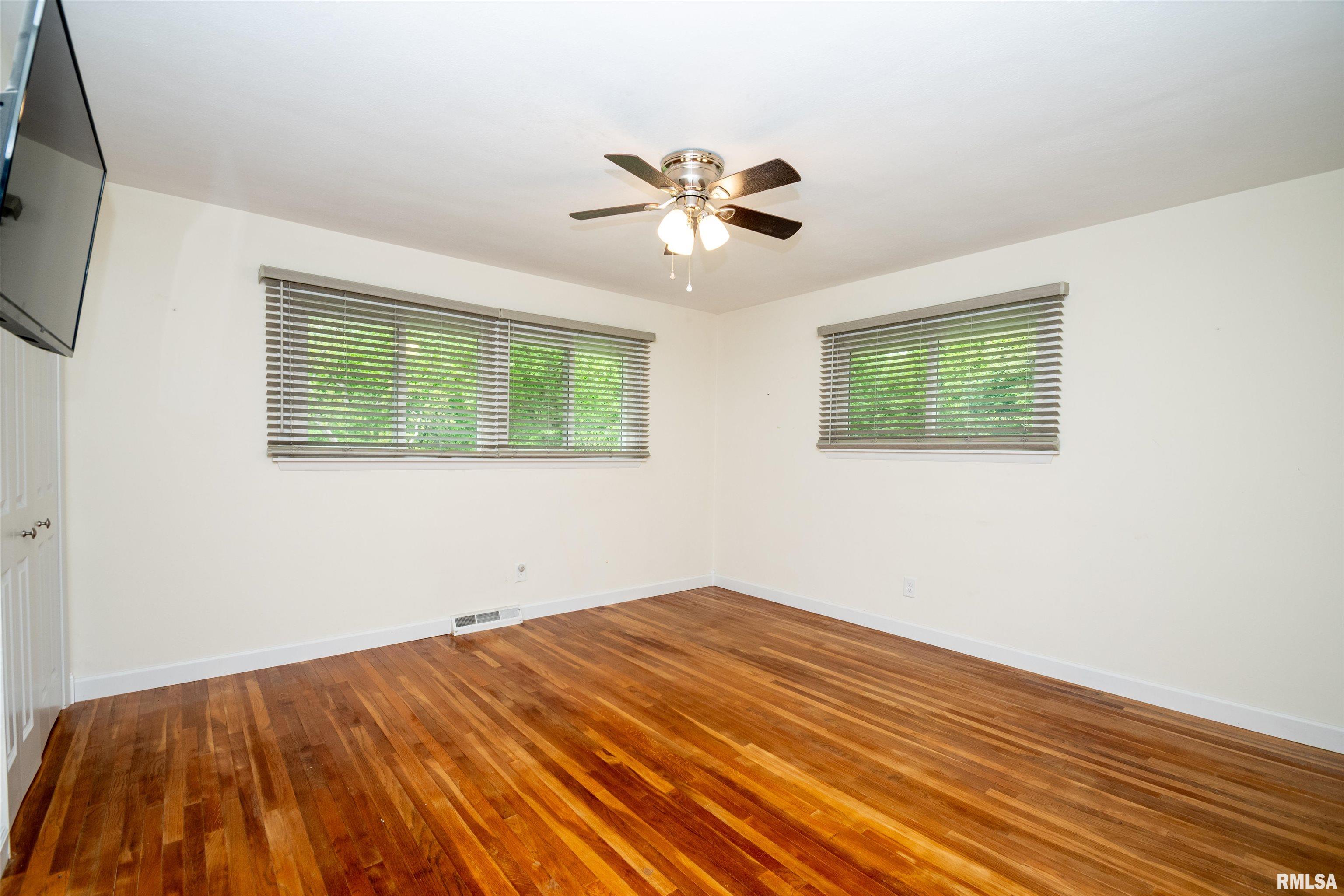 1225 North Rim Road East Peoria, IL 61611 - Photo 20 of 35 Gallery Image 20
