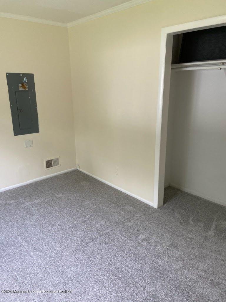 24 Stuyvesant Road Brick, NJ 08723 - Photo 16 of 30 1136