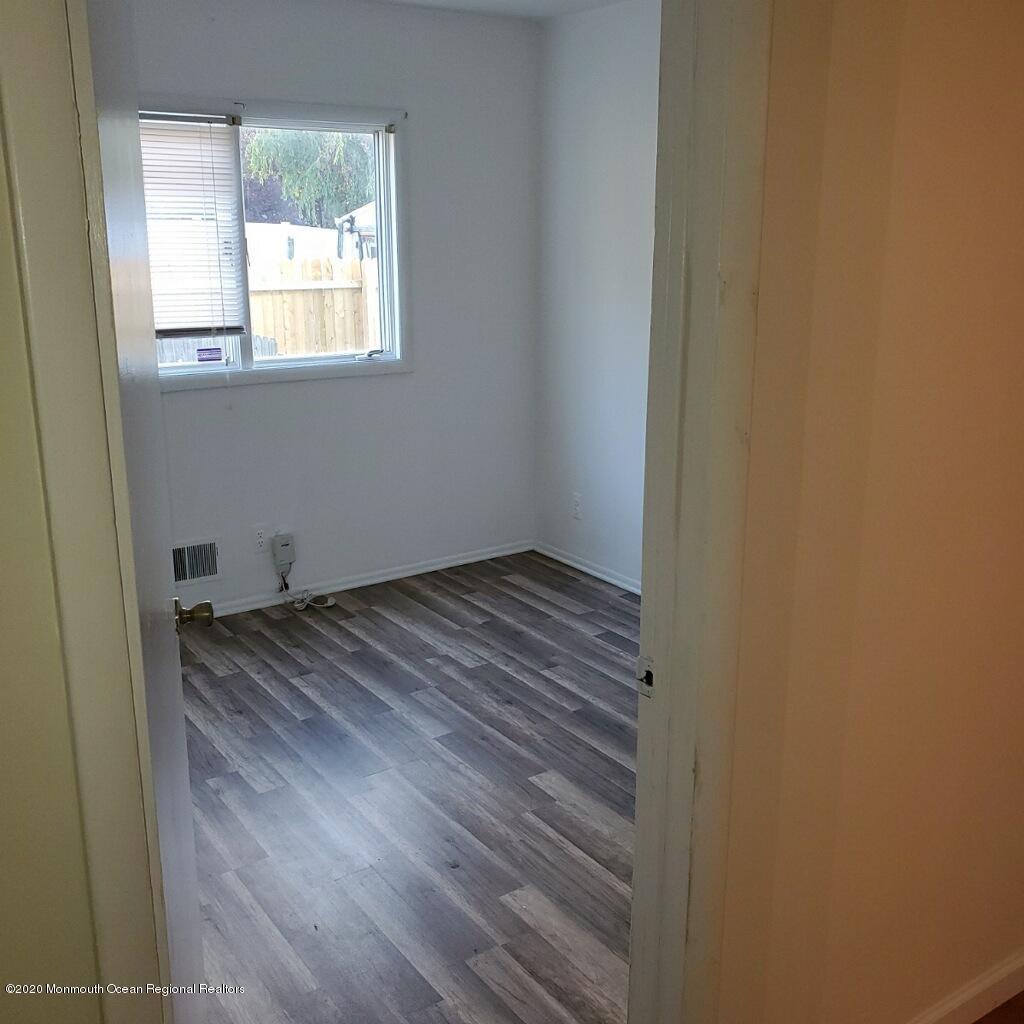 24 Stuyvesant Road Brick, NJ 08723 - Photo 19 of 30 imagejpeg (7)