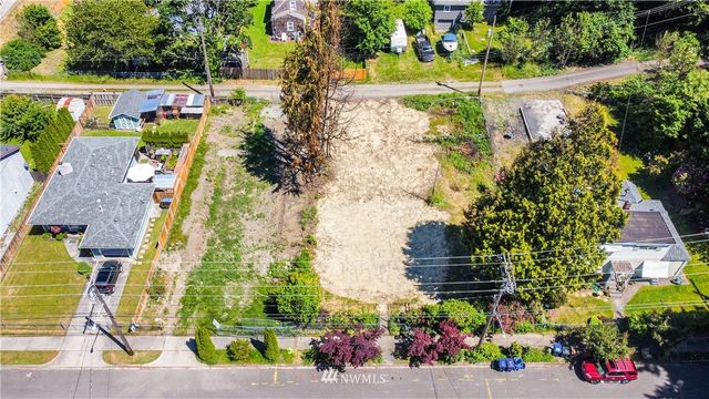 $221,000 | 7435 South Pine Street, Tacoma, WA 98409