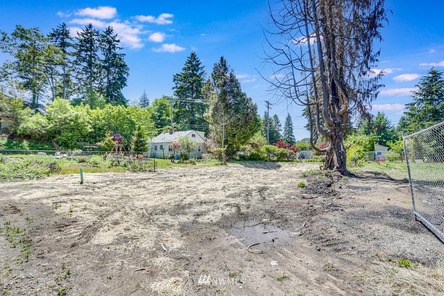 $221,000 | 7435 South Pine Street, Tacoma, WA 98409