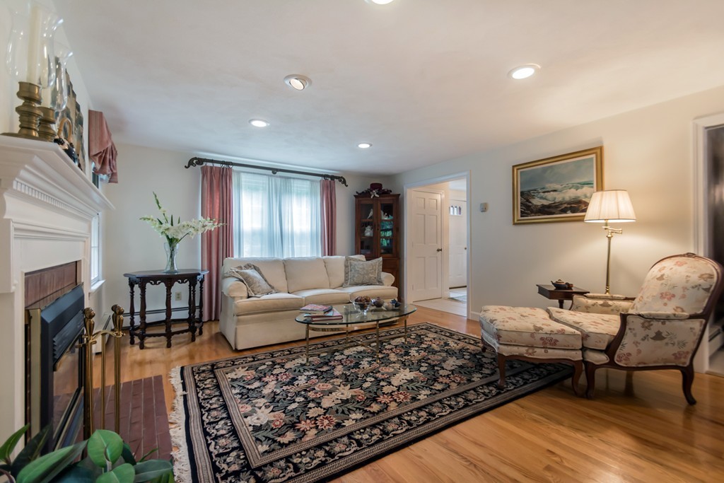 53 Quail Run Road North Andover, MA 01845 - Photo 12 of 30 Gallery Image 12