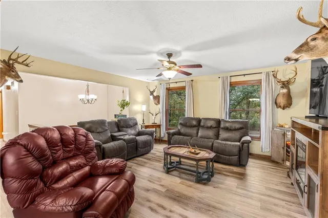 $315,000 | 14410 East Rebel Road, Nevada, MO 64772