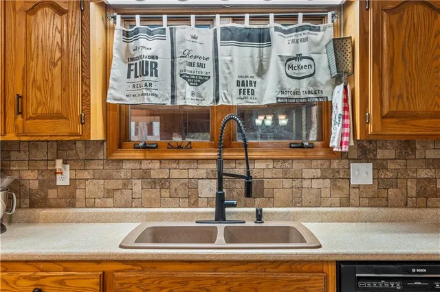 $315,000 | 14410 East Rebel Road, Nevada, MO 64772