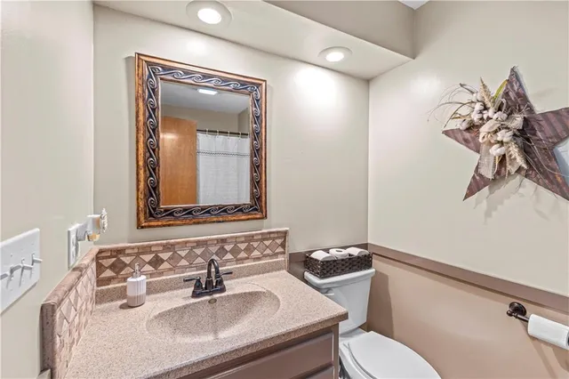 $315,000 | 14410 East Rebel Road, Nevada, MO 64772