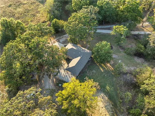 $315,000 | 14410 East Rebel Road, Nevada, MO 64772