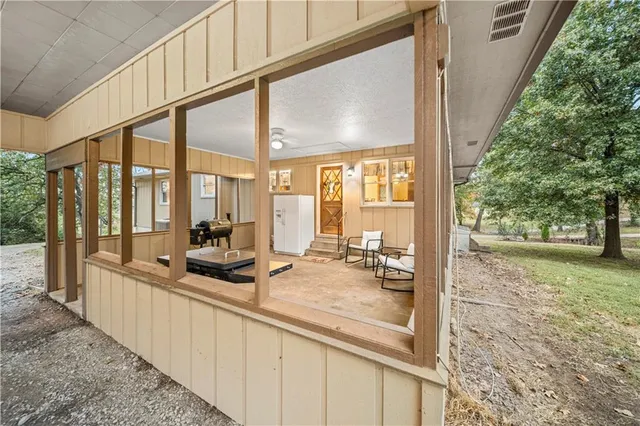 $315,000 | 14410 East Rebel Road, Nevada, MO 64772