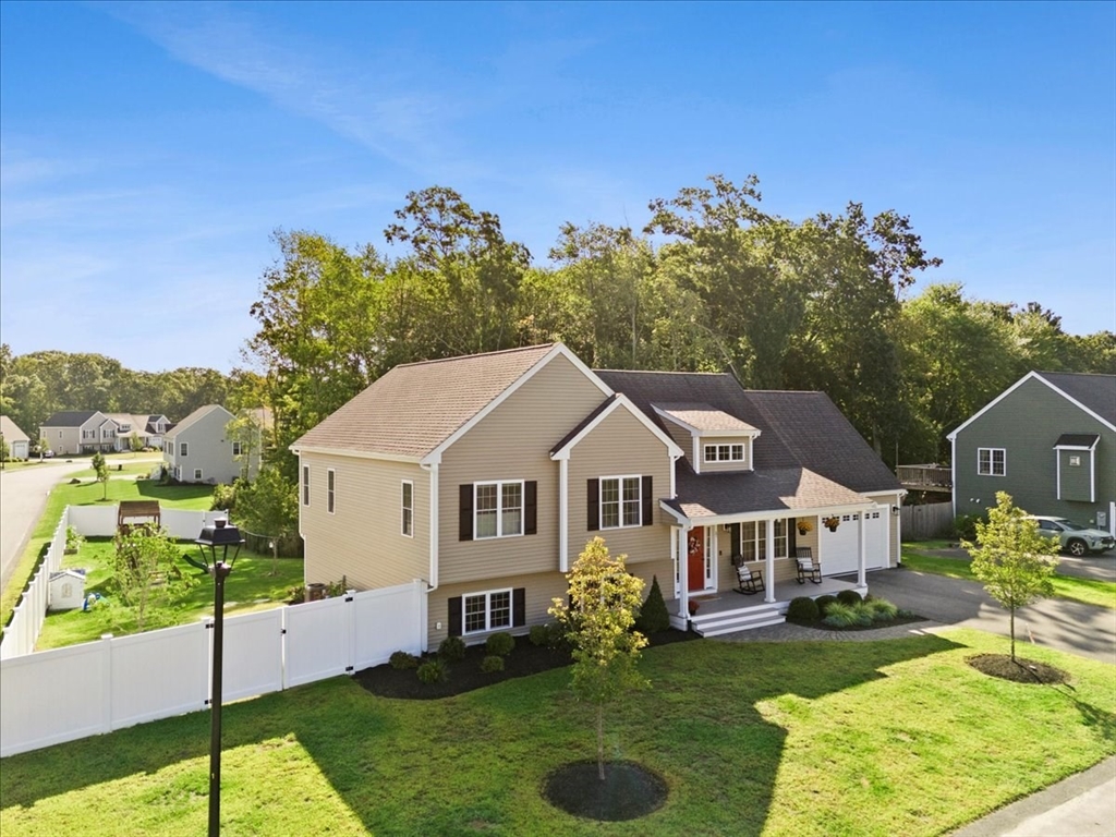 31 Lee Avenue Whitman, MA 02382 - Photo 2 of 33