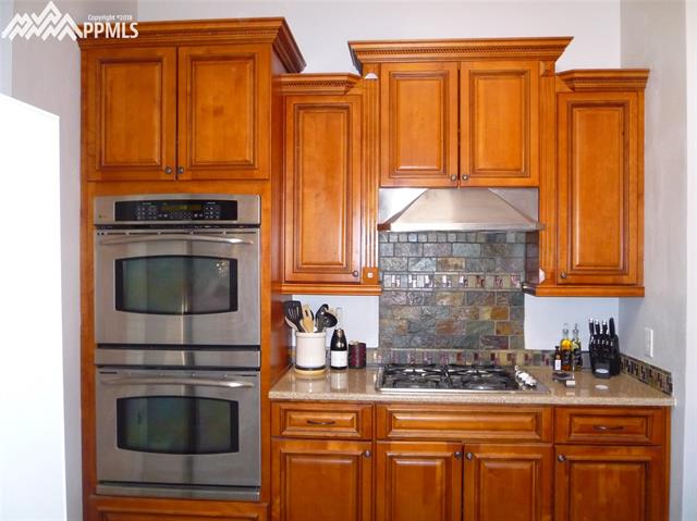 4615 Sandstone Road Monument, CO 80132 - Photo 6 of 28 Gallery Image 6
