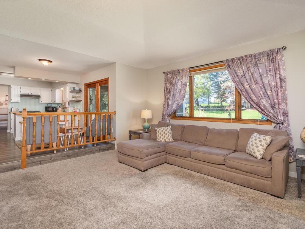8879 Sequoia Road Woodbury, MN 55125 - Photo 12 of 49 Gallery Image 12