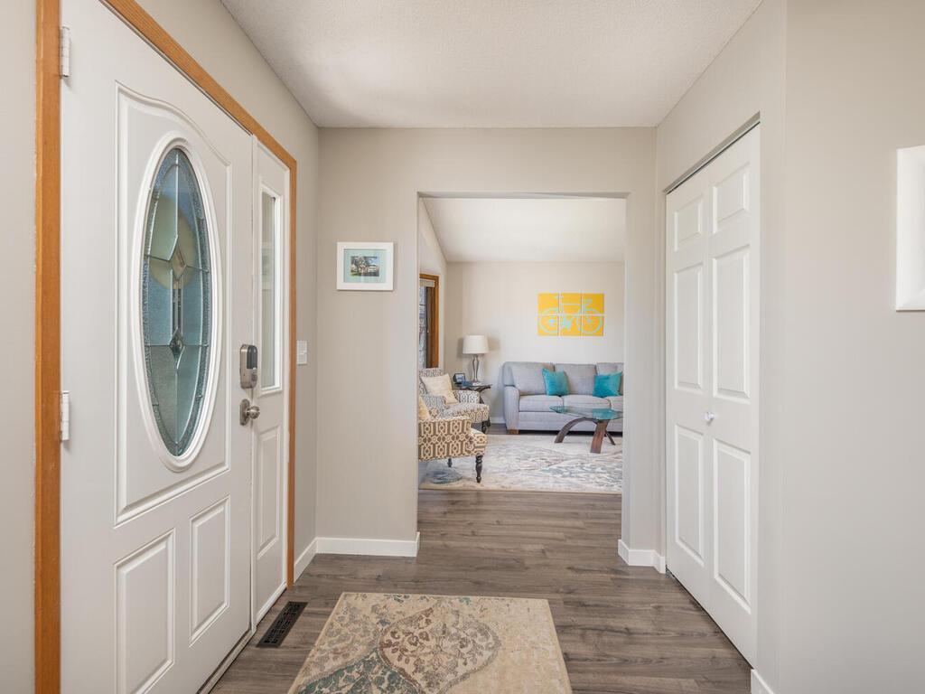 8879 Sequoia Road Woodbury, MN 55125 - Photo 14 of 49 Gallery Image 14