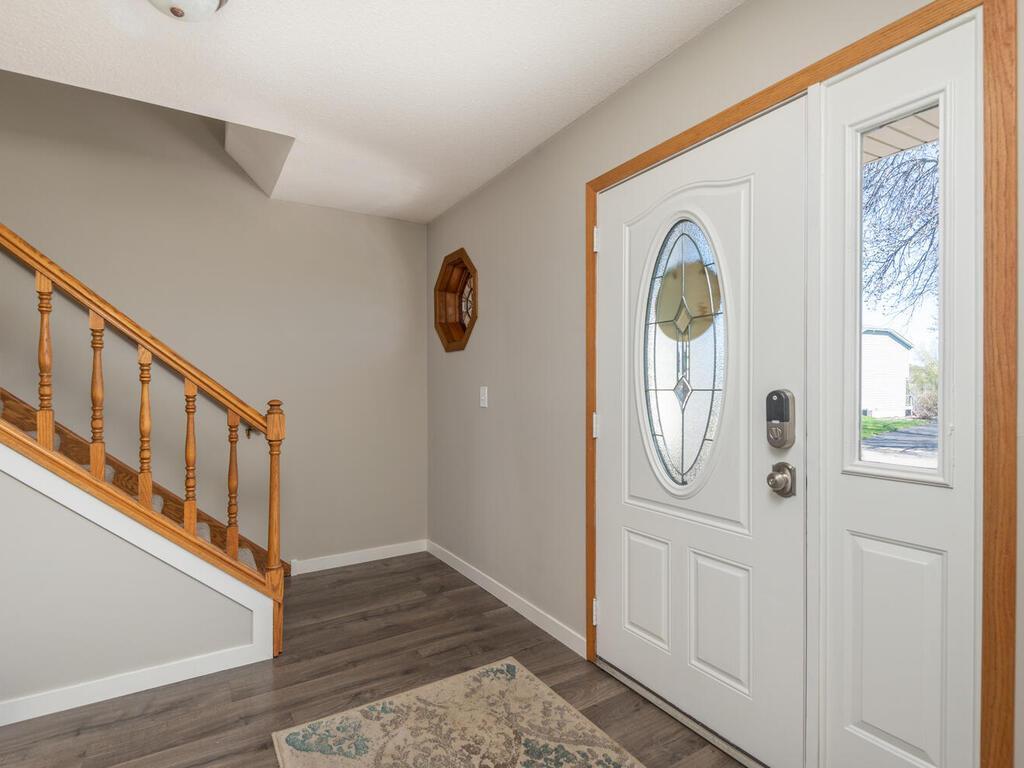 8879 Sequoia Road Woodbury, MN 55125 - Photo 15 of 49 Gallery Image 15
