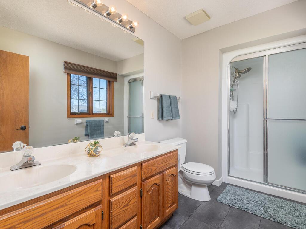 8879 Sequoia Road Woodbury, MN 55125 - Photo 18 of 49 Gallery Image 18