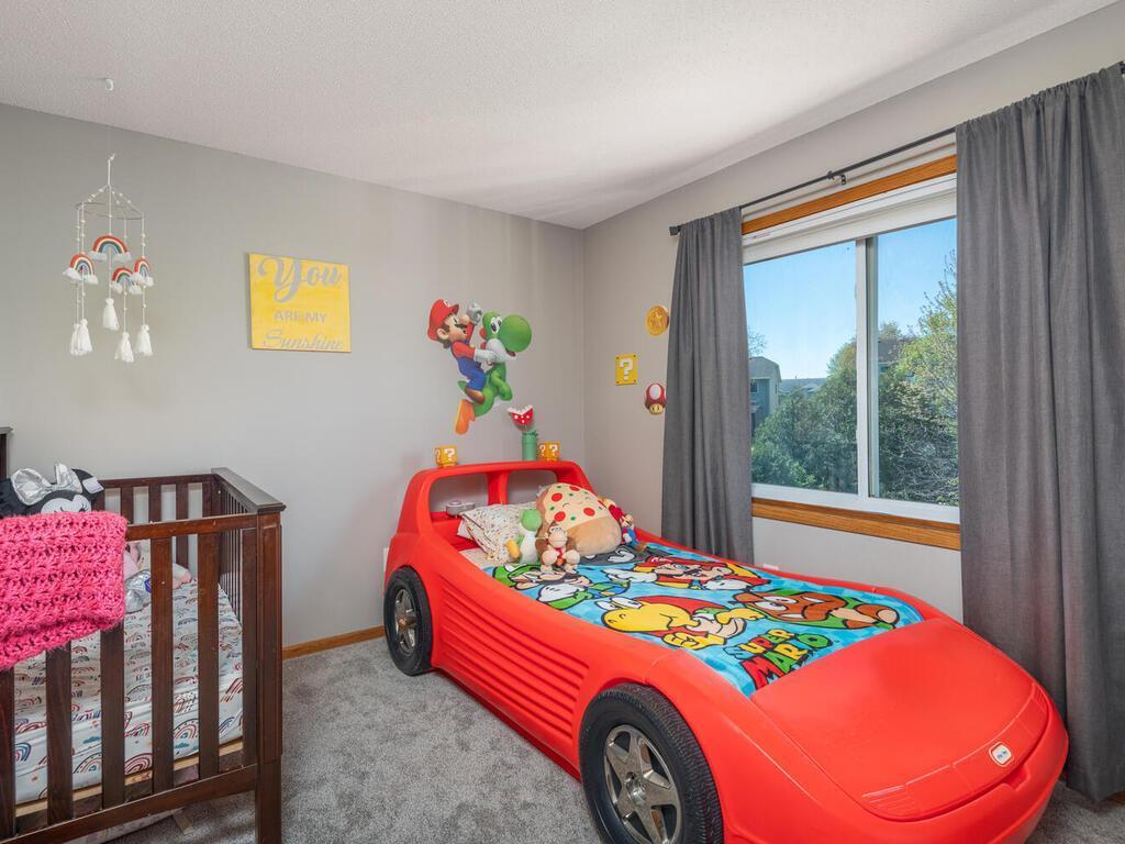 8879 Sequoia Road Woodbury, MN 55125 - Photo 19 of 49 Gallery Image 19