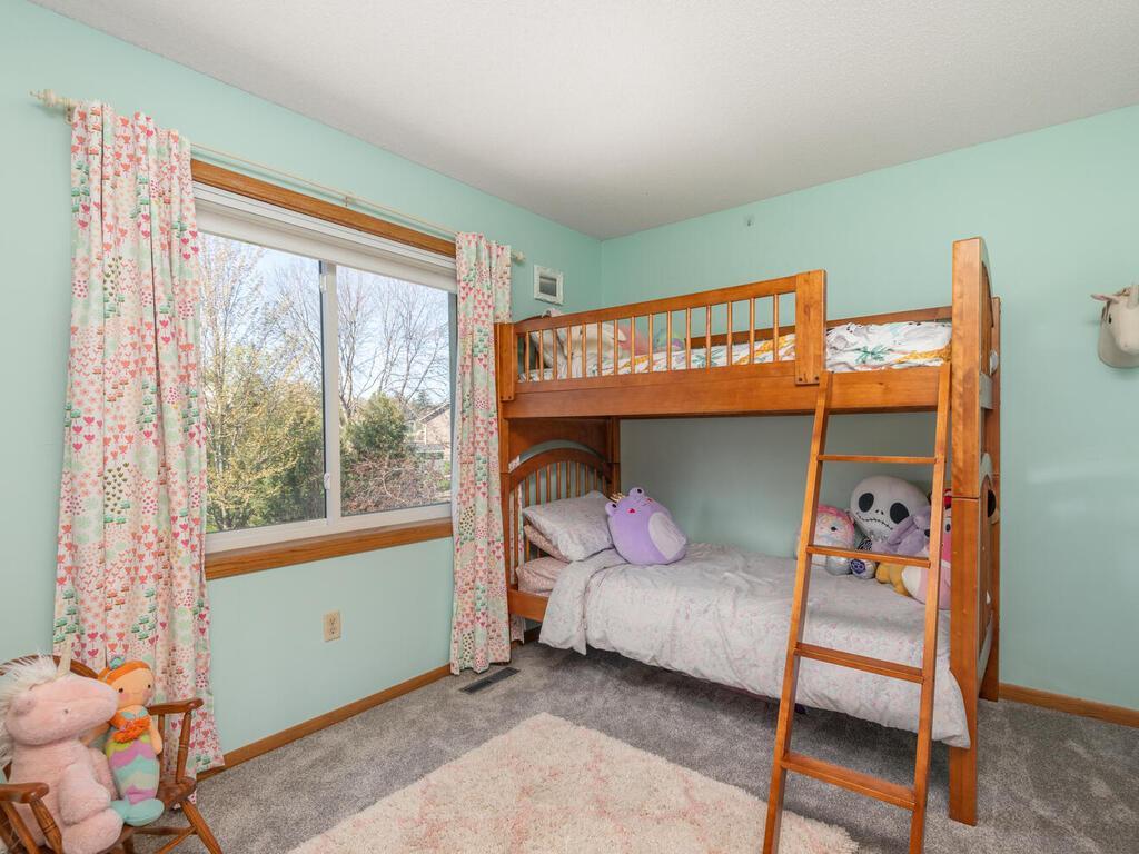 8879 Sequoia Road Woodbury, MN 55125 - Photo 20 of 49 Gallery Image 20