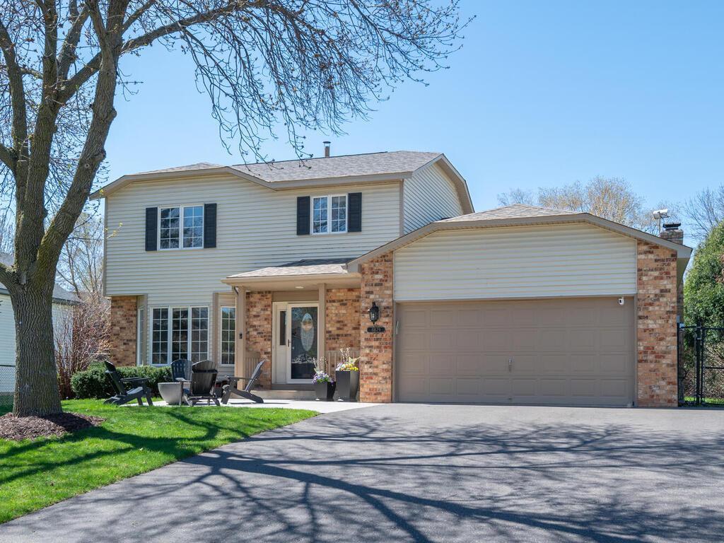 8879 Sequoia Road Woodbury, MN 55125 - Photo 2 of 49 Gallery Image 2