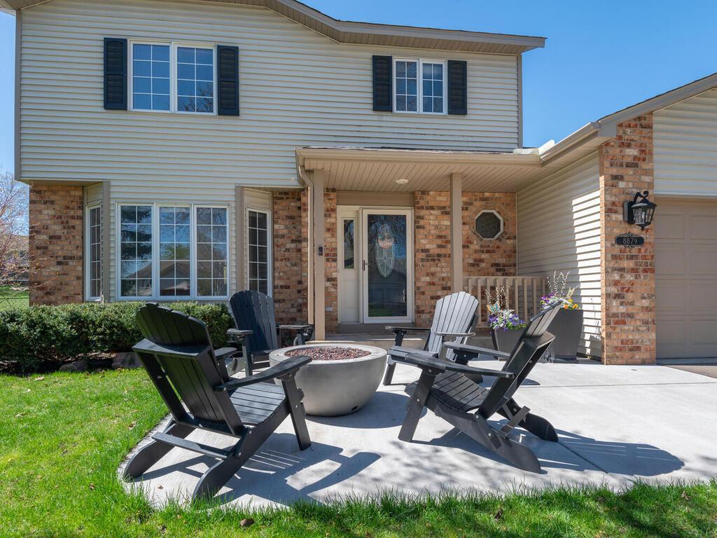 8879 Sequoia Road Woodbury, MN 55125 - Photo 3 of 49 Gallery Image 3