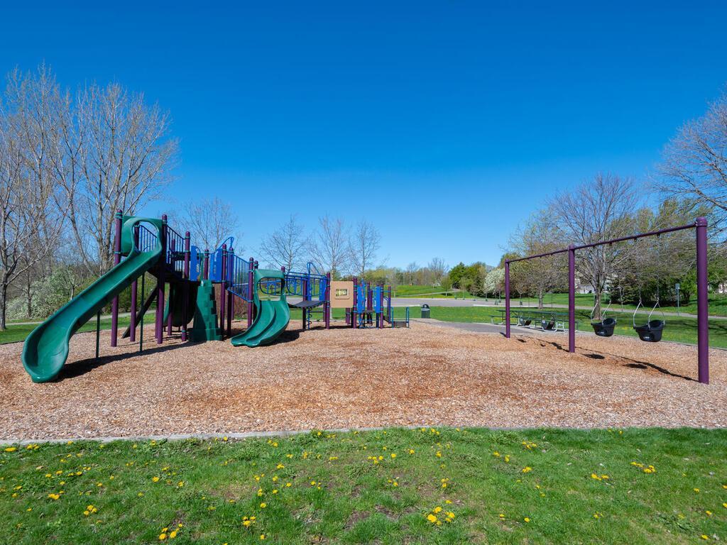8879 Sequoia Road Woodbury, MN 55125 - Photo 48 of 49 Gallery Image 48