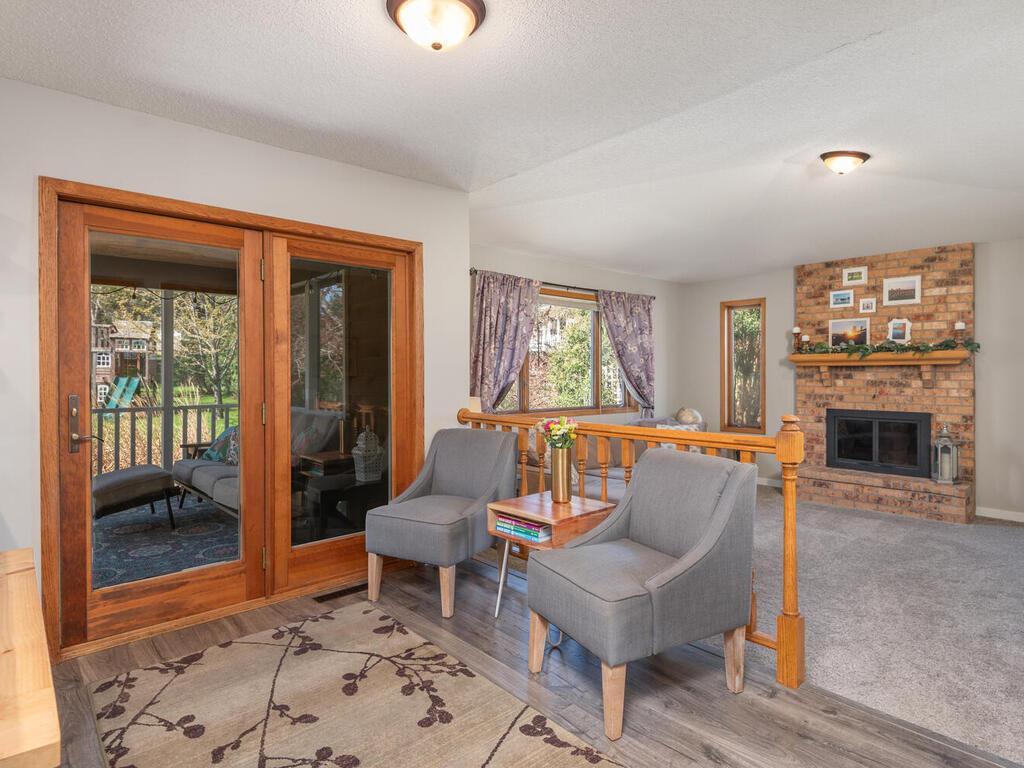 8879 Sequoia Road Woodbury, MN 55125 - Photo 10 of 49 Gallery Image 10