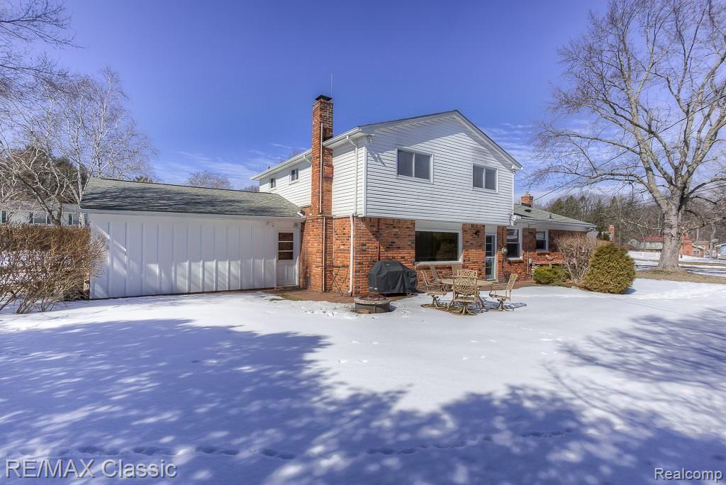 29928 Fox Grove Road Farmington, MI 48334 - Photo 35 of 47