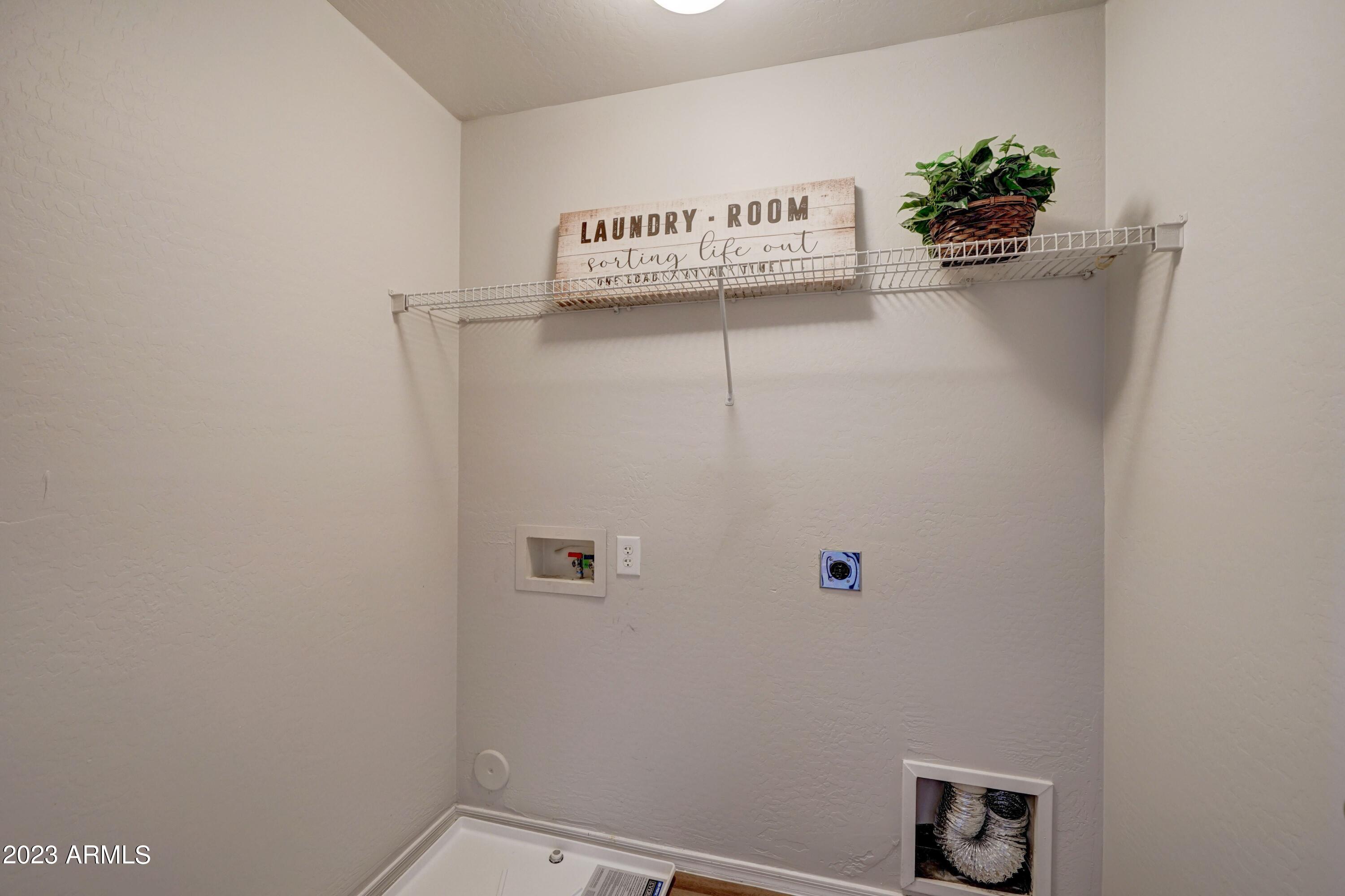 3813 West Shumway Farm Road Phoenix, AZ 85041 - Photo 13 of 31 3813 Laundry room