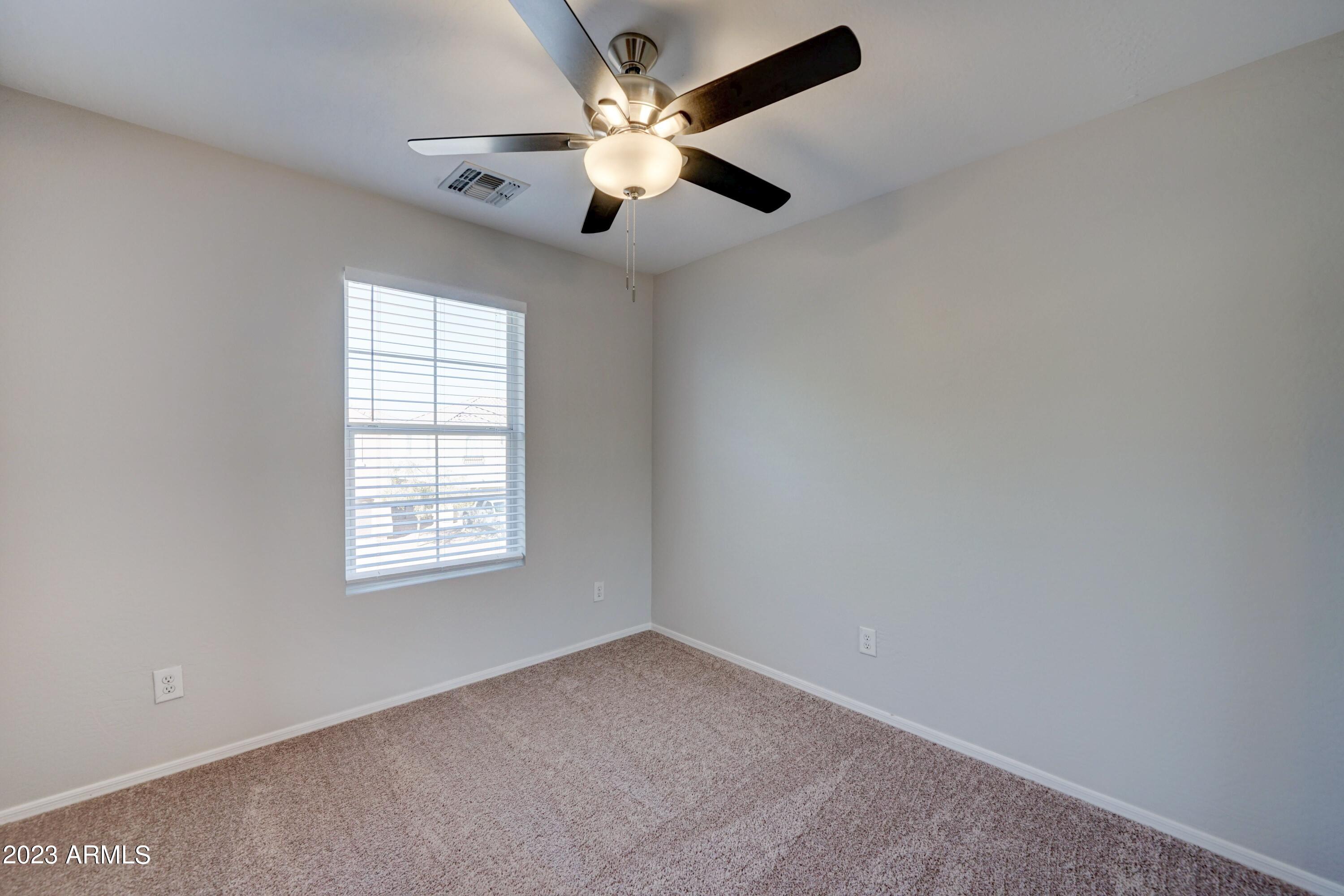 3813 West Shumway Farm Road Phoenix, AZ 85041 - Photo 21 of 31 3813 bed 1