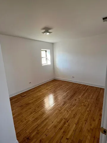 $1,700 | 8016 South Halsted Street, Unit 2N, Chicago, IL 60620