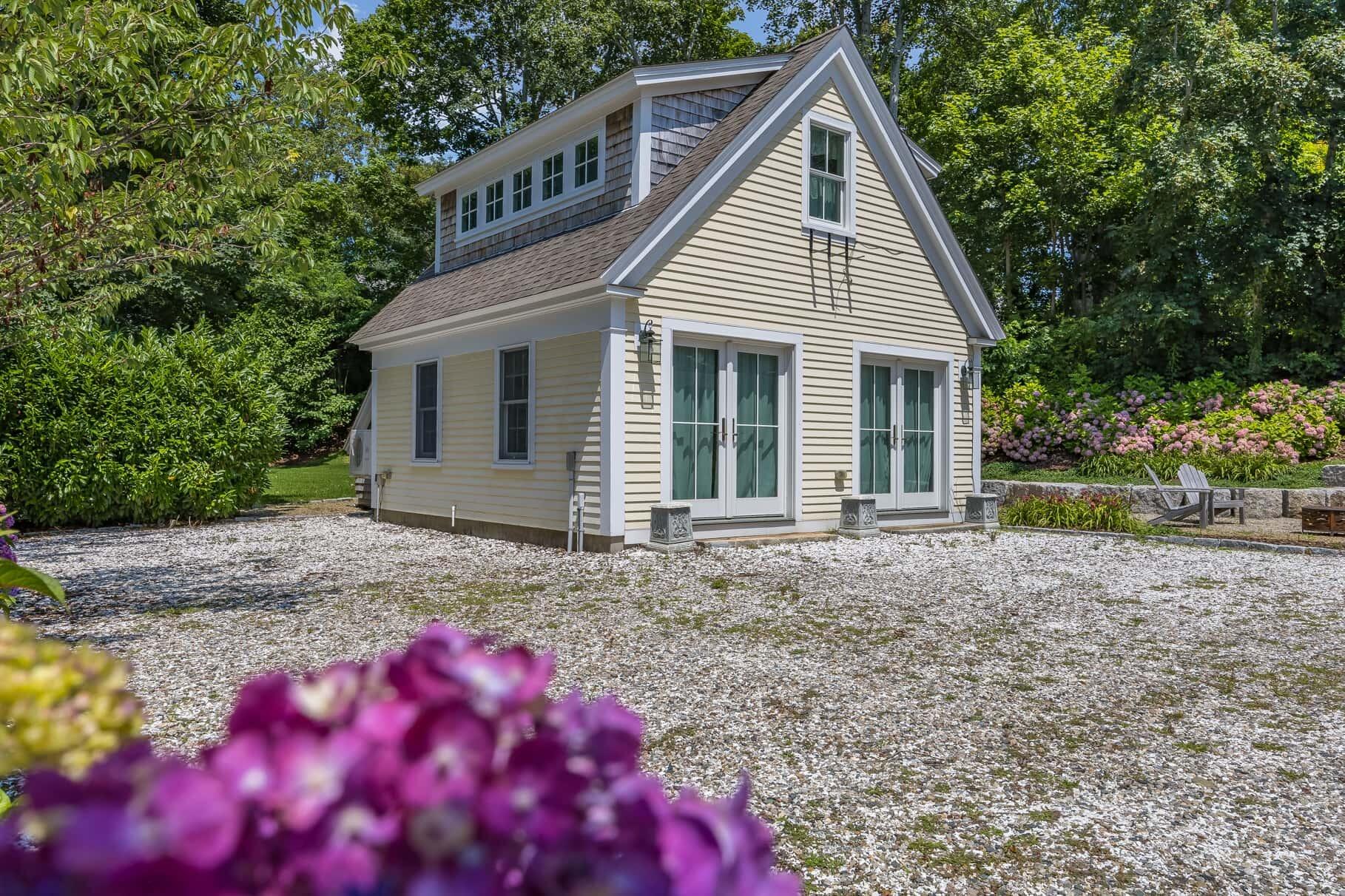 10 Bank Street Wellfleet, MA 02667 - Photo 28 of 49 034