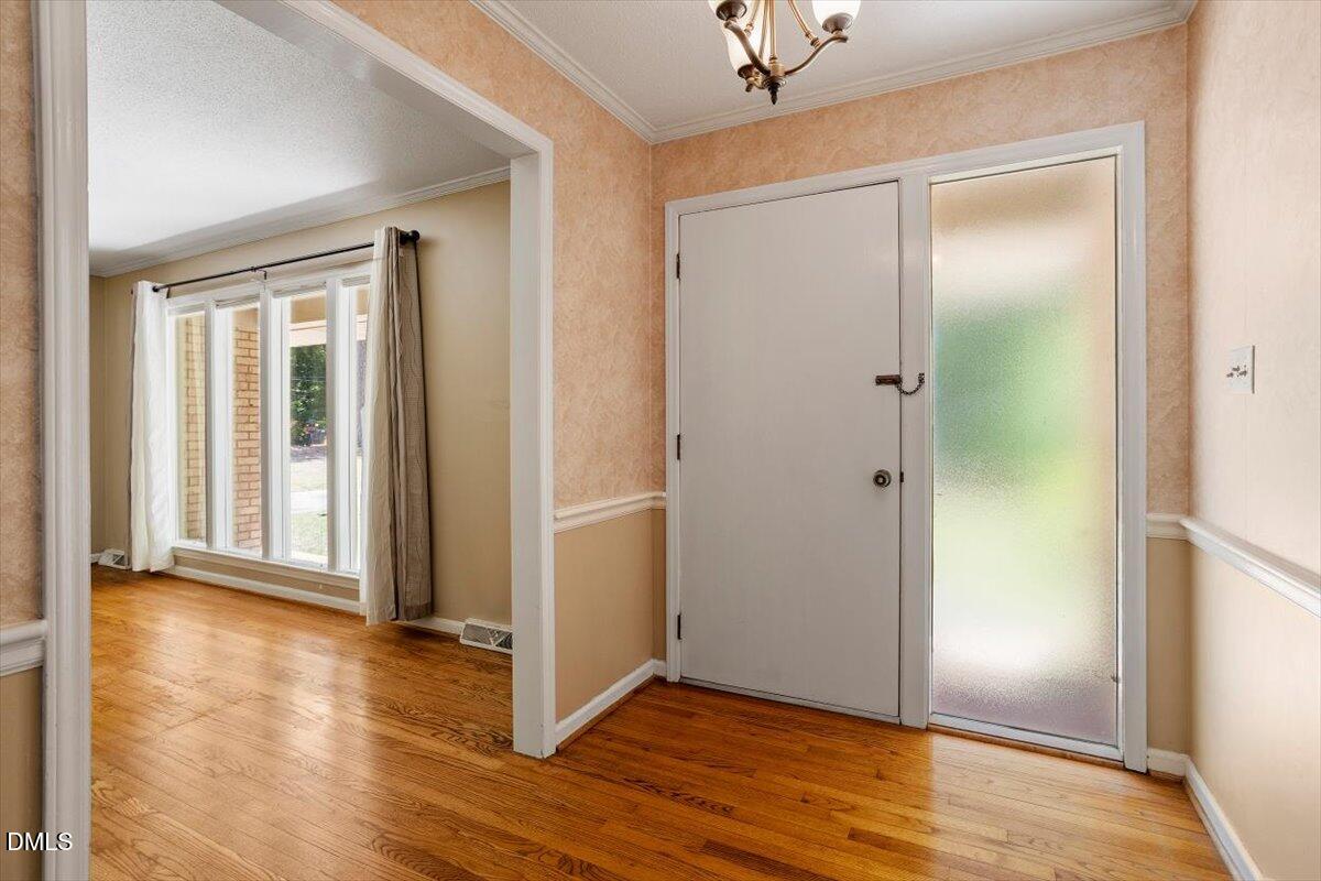 1621 Stonehurst Road Raleigh, NC 27607 - Photo 23 of 39 Gallery Image 23