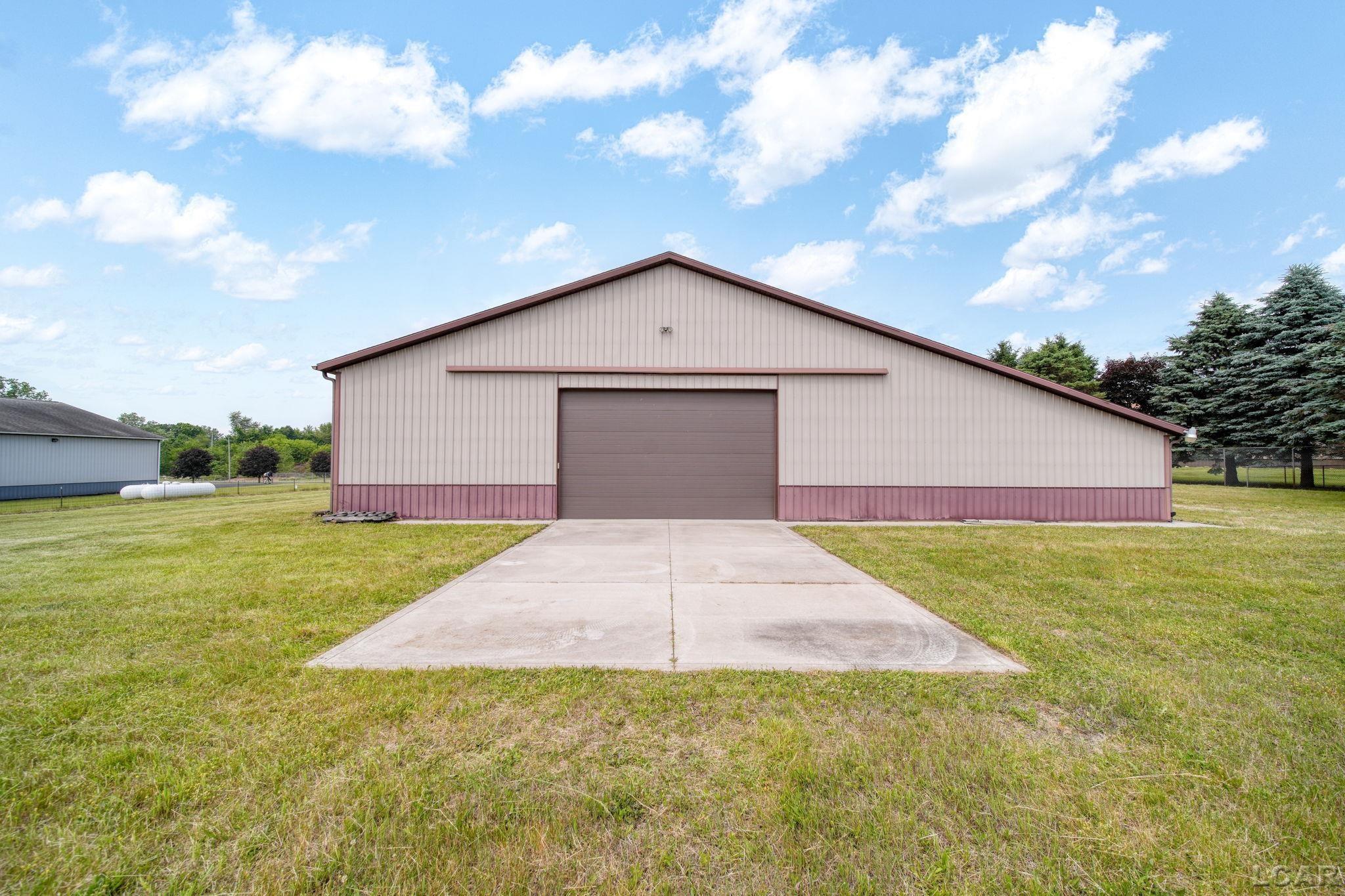 16001 Addison Road Addison, MI 49220 - Photo 8 of 29