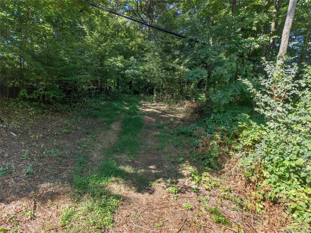 $300,000 | 331 Mountain Lodge Road, Blooming Grove, NY 10950