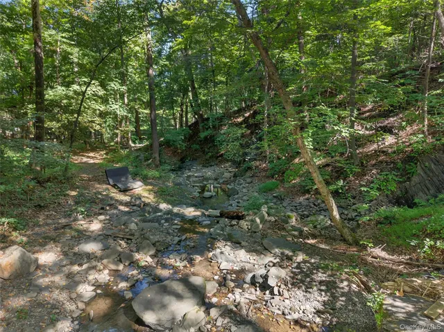 $300,000 | 331 Mountain Lodge Road, Blooming Grove, NY 10950